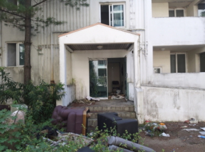 * 본건 목적물 소재 5동 7-8라인 공동출입구