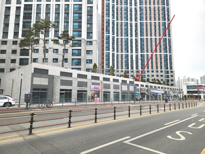 본건 상가 전경(남동측에서 촬영)