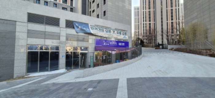 *본건 뒷편 전경