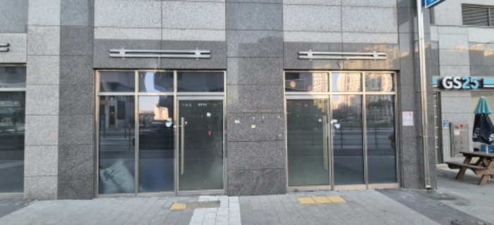 *목록1. 지1층 7호 건물 전경