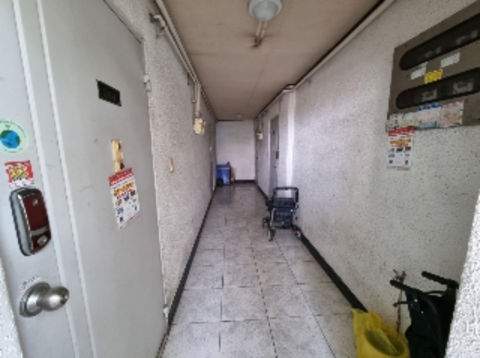 목록 3. 건물 5층 복도