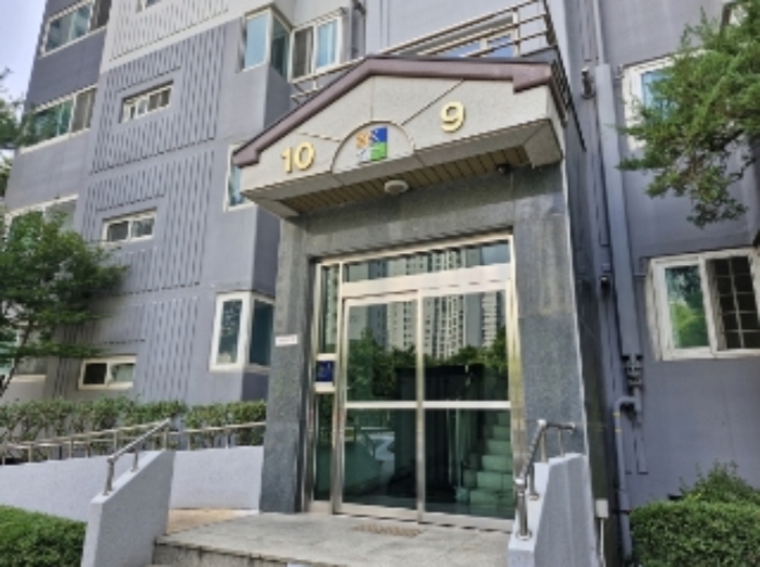 공동출입구 (9,10호)