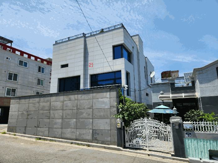 본건 - 남동측