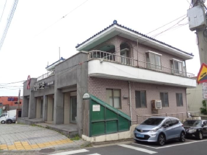 - 소재지 1(이도이동 380-13) 지상 소재지 2(가령로 63) 건물 전경