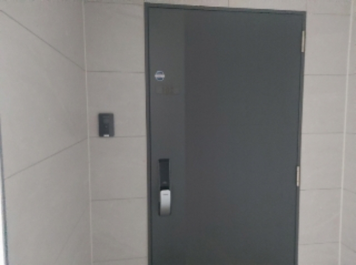 세대 출입문 전경