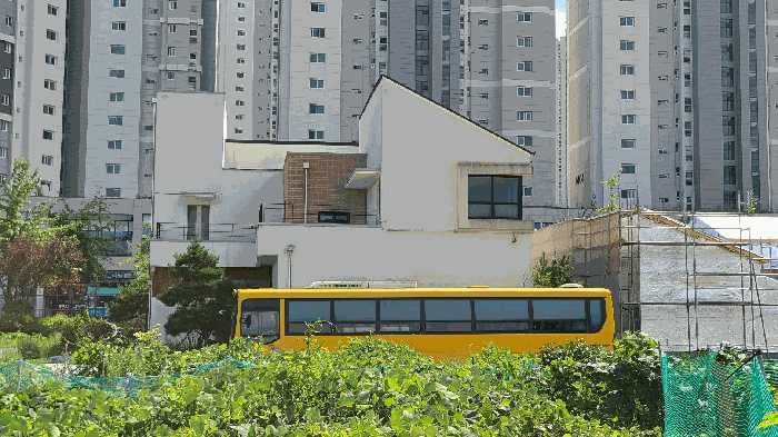 기호1) 토지 및 기호2) 건물