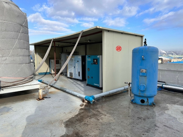 <옥탑층> 제시외건물㉣, 제시외기계기구(c)’><br /><img src=