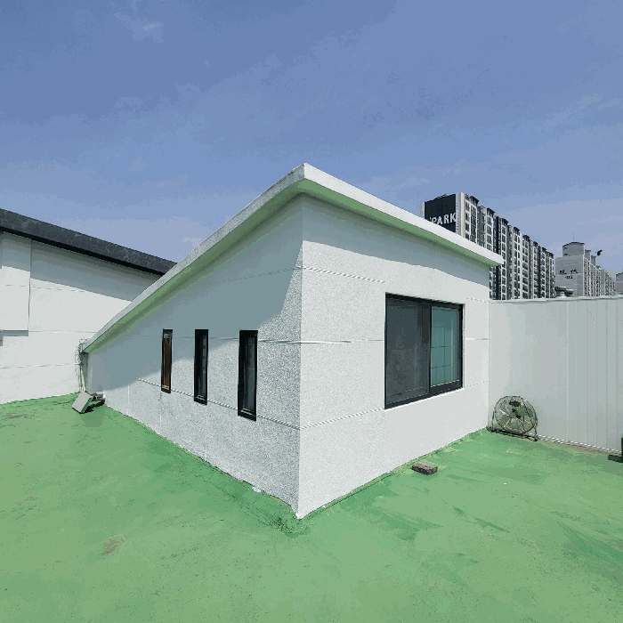 본건 옥상 타워 전경