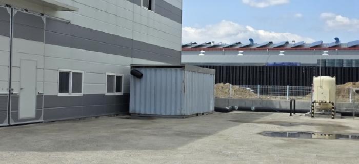 제시외 컨테이너 및 주변