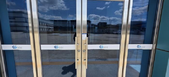 본건 가동 안내문