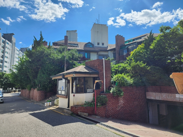 대상물건 주변 전경(북동측에서 촬영)