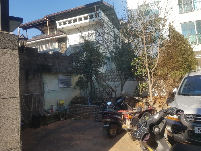 기호(1) 토지 일부 정원조경시설 전경