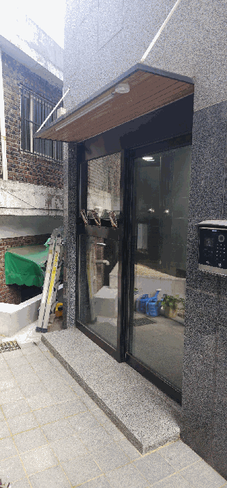건물출입구
