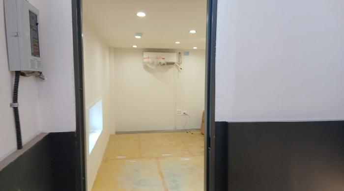 3~4층 계단 중간 공간 내부전경