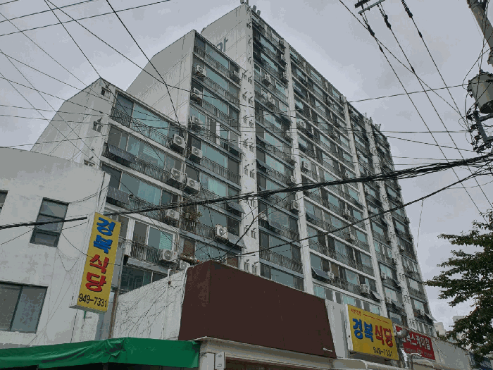 본건 건물 전경