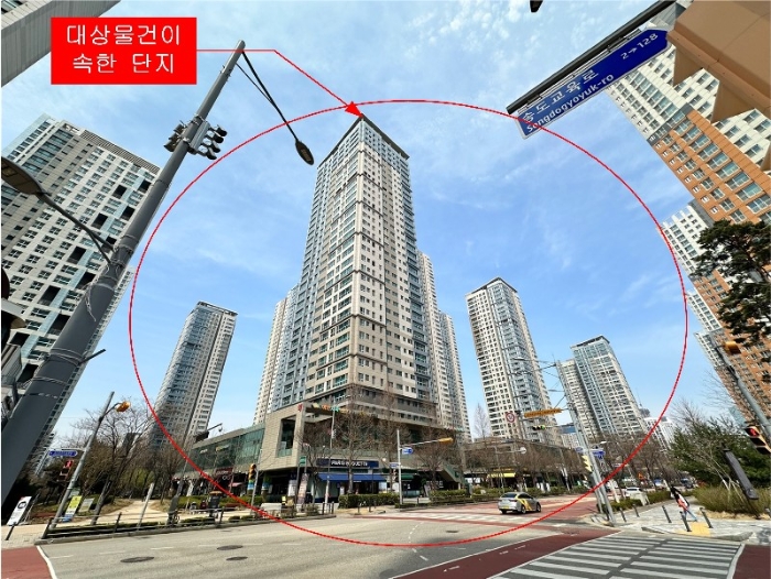 대상물건이 속한 단지 전경 - 남측에서 촬영