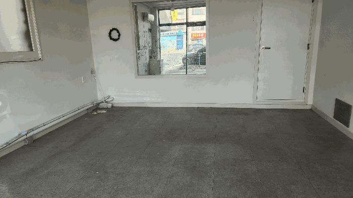 1층 동측점포 내부