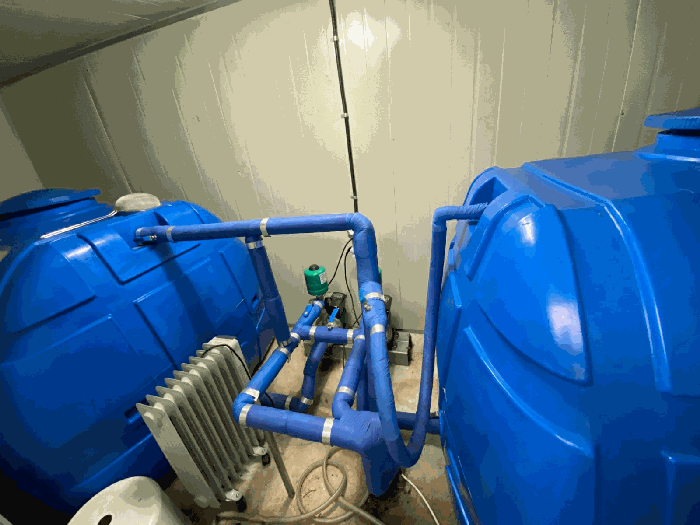 제시외건물 ㄹ) 내부 물탱크 부분