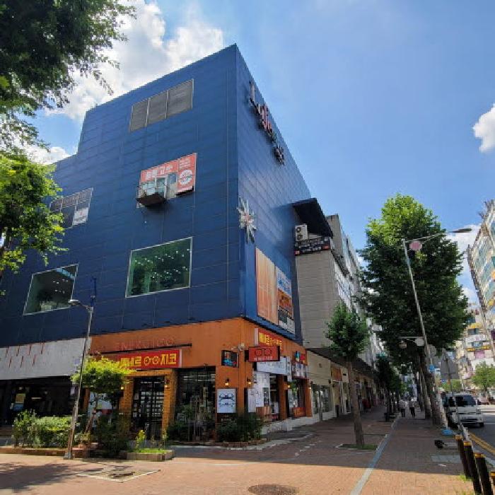 본건 건물 전경