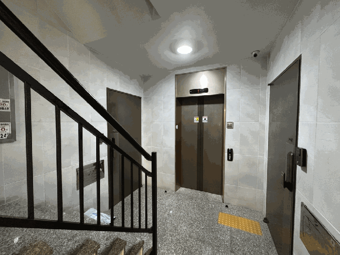 본건 소재 1층 복도 전경