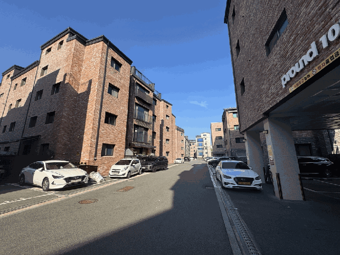 남서측에서 바라본 본건 주위 전경