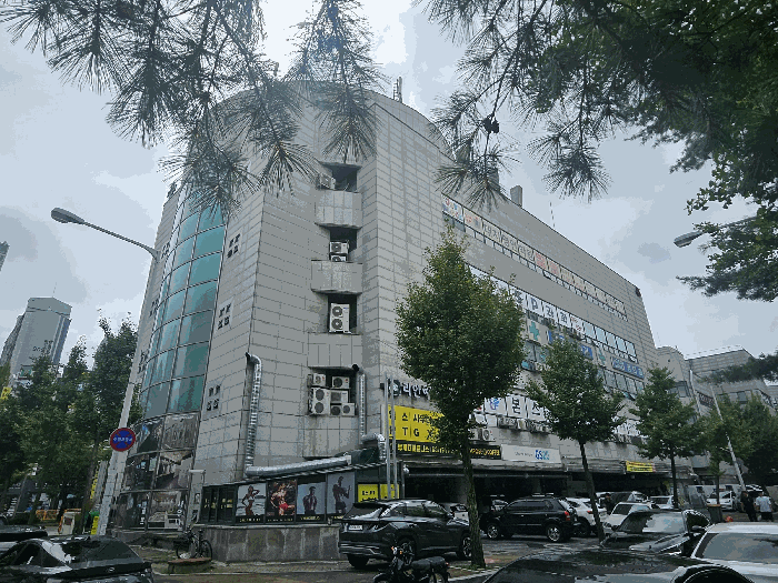 본건 전경
(북동측에서 촬영)