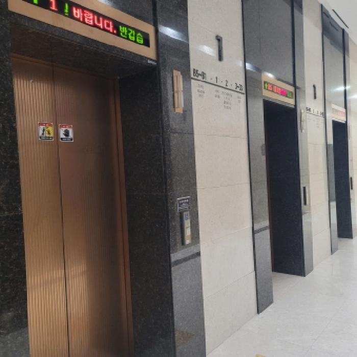 승강기 전경