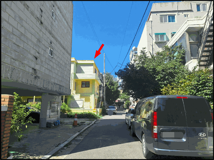 [ 주위전경(동측 도로변 - 남측에서 촬영 ]