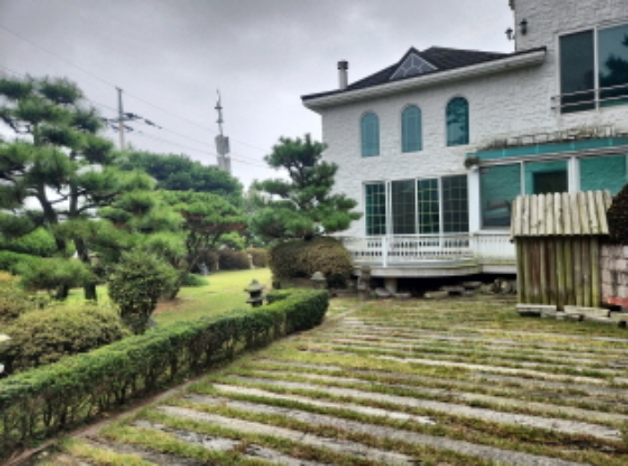 목록1. 건물 전경