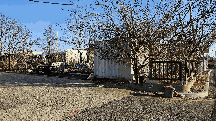 제시외 물건(컨테이너)-평가외