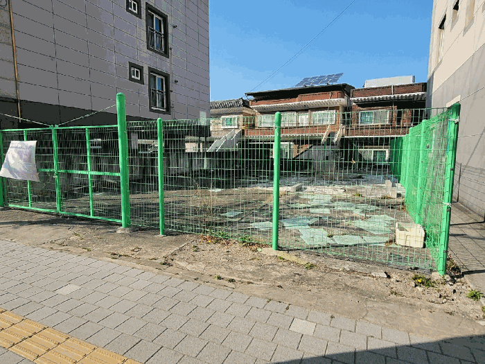 본건전경(남측에서 촬영)