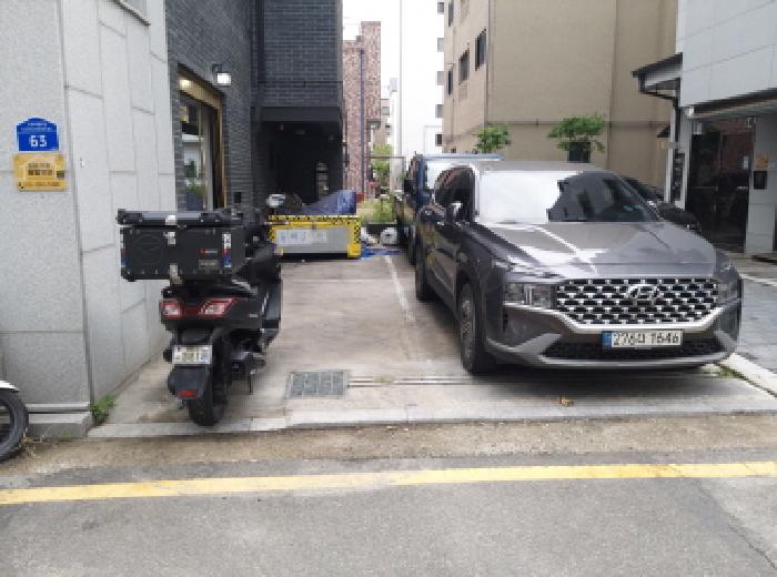 * 본건 목적물 전경(주차시설)