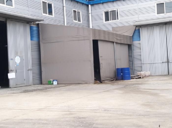 * 본건 목적물 1. 지상 천막창고 전경