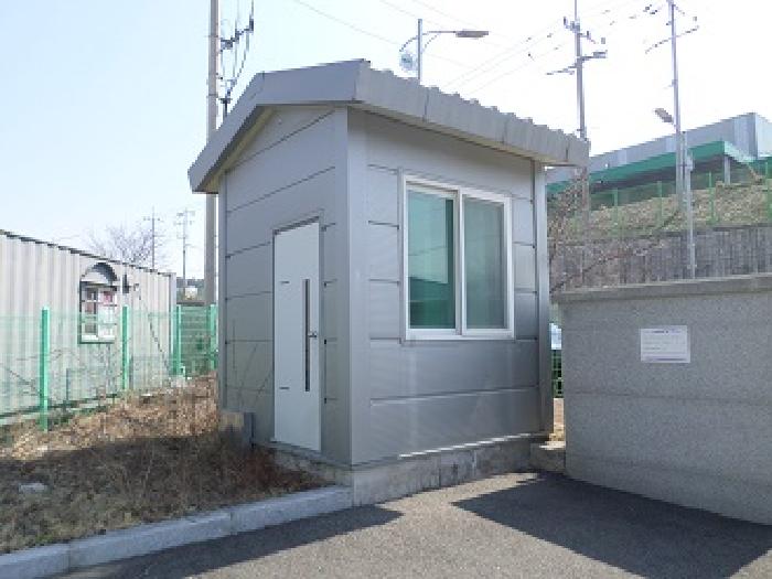 건물 경비실 근접촬영