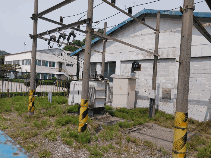 기계기구
기호 8)