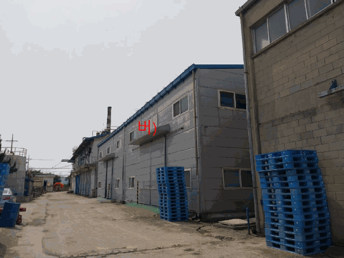 본 건 전 경
(기호 버)