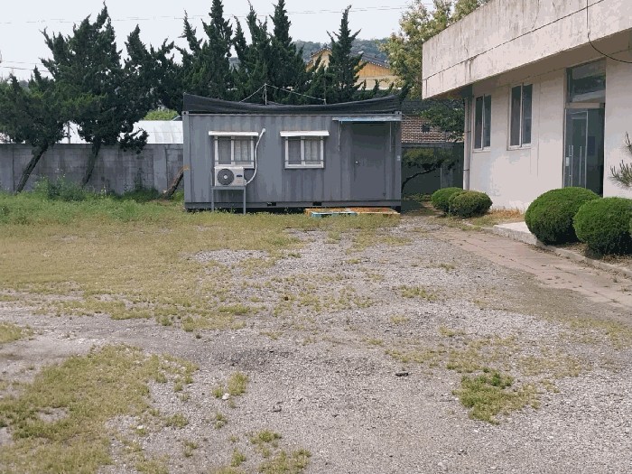 본 건 전 경
(컨테이너)