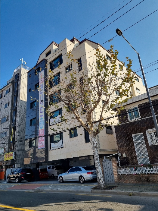 본건 소재 르니드
(남서측에서 본 전경)