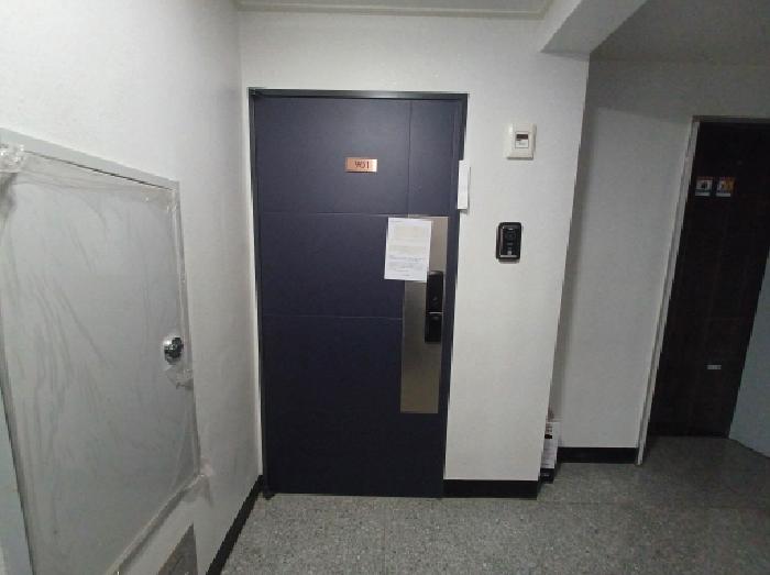 목록 15. 현관문