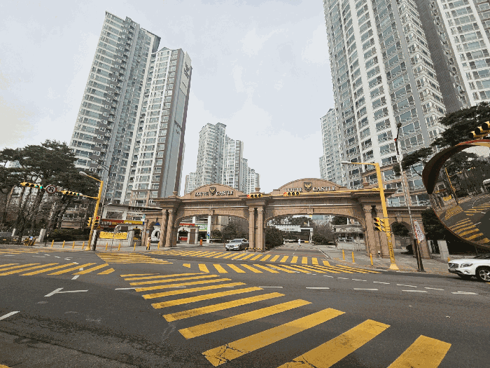 아파트 단지 전경(정문쪽)