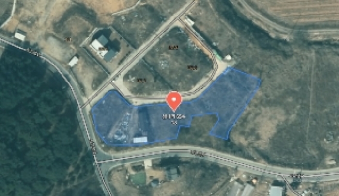 부동산 표시목록 7번 - 주택과 컨네이너 존재