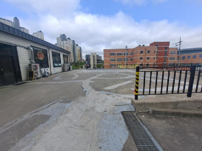 목록 1층 앞부분