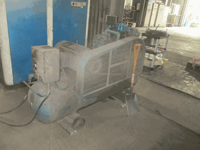 (10) Air Compressor 20HP