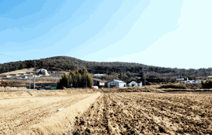 【 본건 주변 전경(본건 남서측 인근에서 촬영) 】