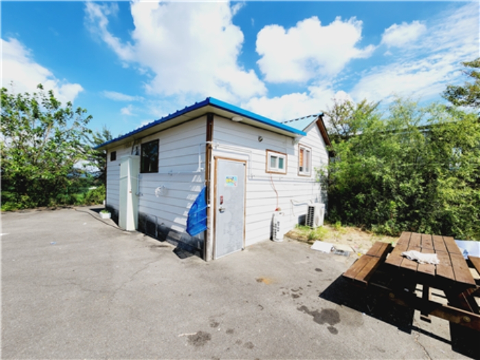 【 제시외 건물 (기호 ㅅ) 전경 】