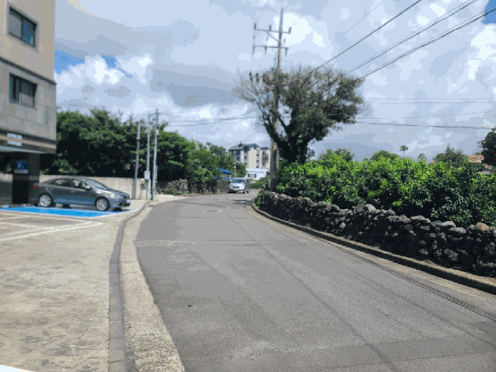 접면도로 및 주위환경