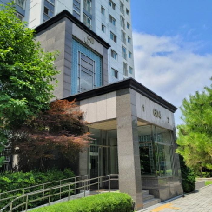 본건 건물 전경