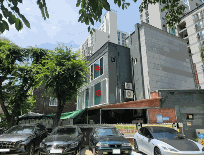 제시외건물 ㄹ,ㅁ