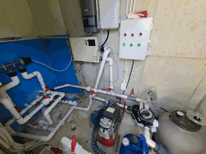 수영장 부대시설 전경
(제시외건물"ㄷ" 내부 소재)