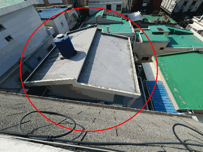 본건 - 전경(북동측 상부에서 촬영)